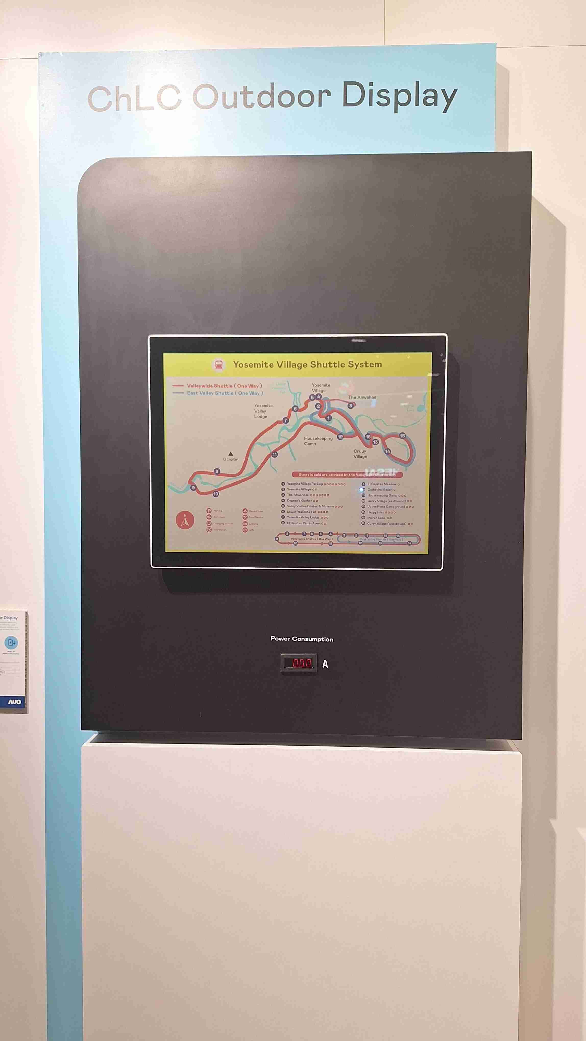 28国际的「胆固醇液晶超低耗能户外全彩显示器」不只环保省电，，，，且符合户外严苛使用环境，，，，拥有在摄氏-30度至85度下的宽温使用优势，，并且强光愈强愈能呈现绝佳的色彩饱和度及显示效果，，，易于安装的特性将成为户外电子看板的新首选。。